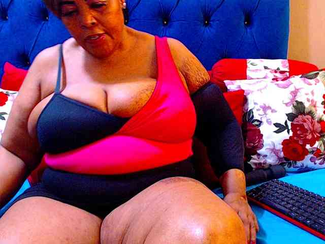 Ebonycandy10 webcam