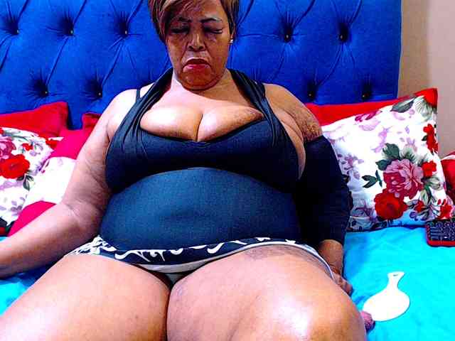 Ebonycandy10 webcam
