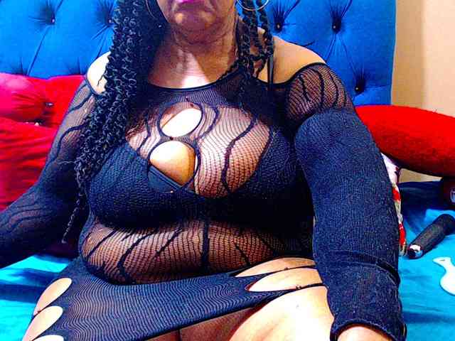Ebonycandy10 webcam