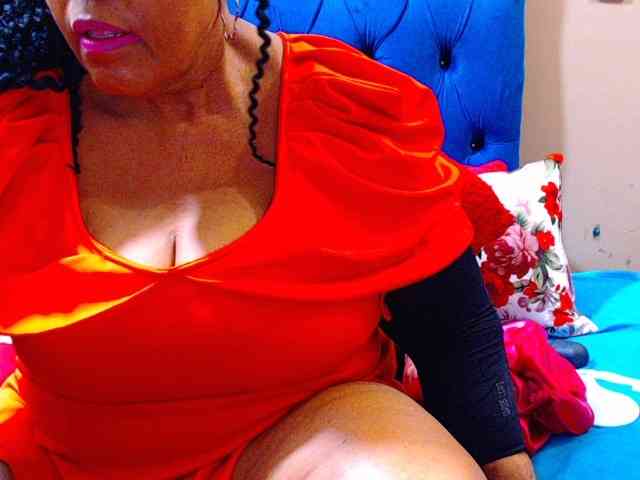 Ebonycandy10