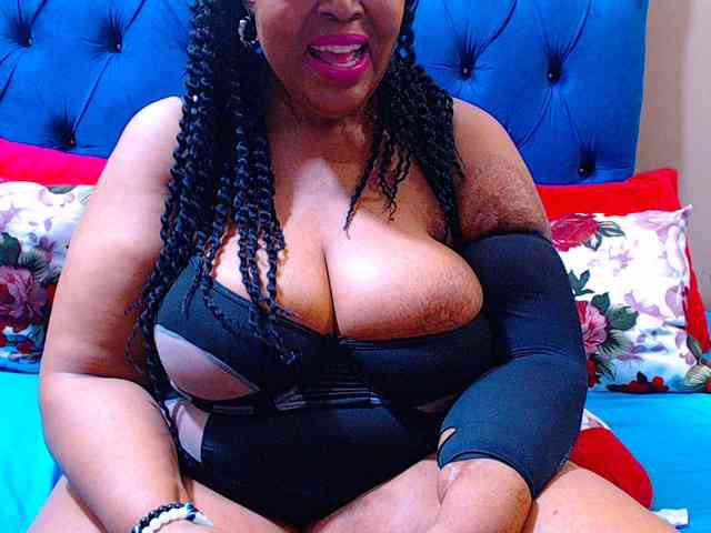 Ebonycandy10 webcam