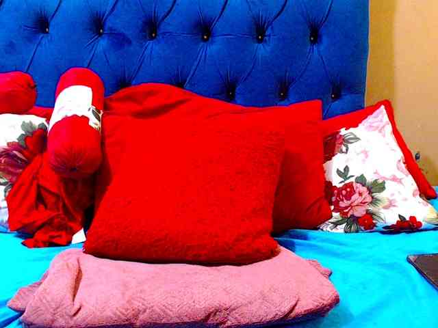 Ebonycandy10 webcam
