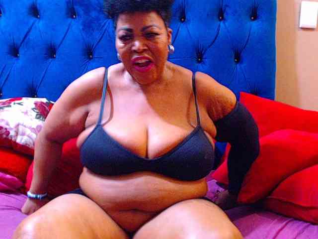 Ebonycandy10 webcam