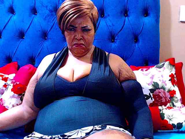 Ebonycandy10 webcam