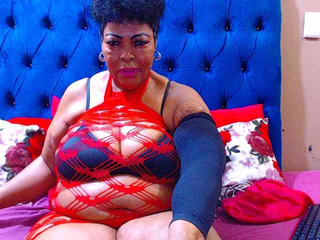 Ebonycandy10 webcam