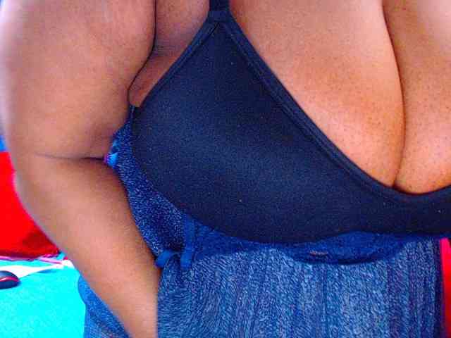 Ebonycandy10 webcam