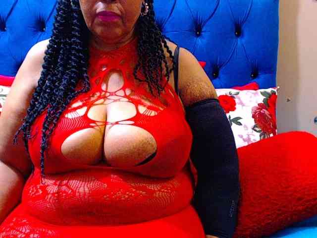 Ebonycandy10 webcam