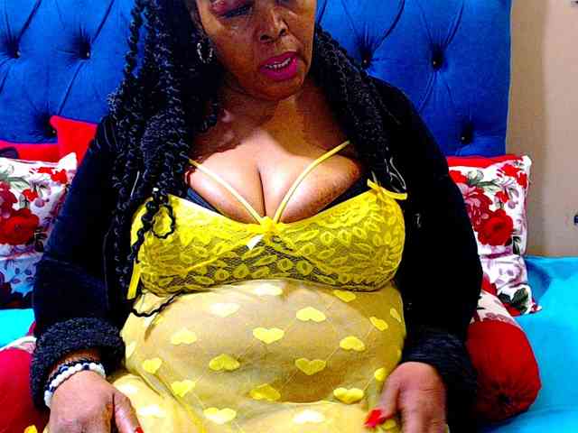 Ebonycandy10 webcam