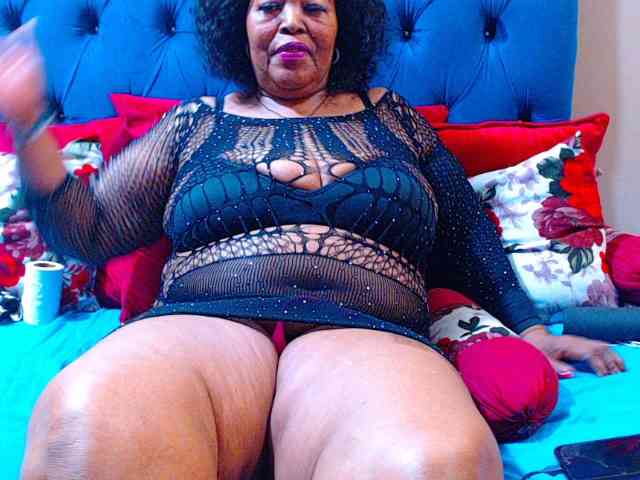 Ebonycandy10 webcam