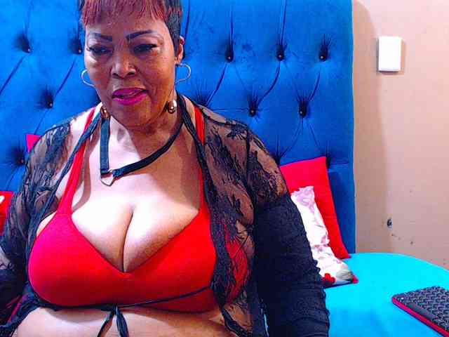 Ebonycandy10 Ebonycandy10