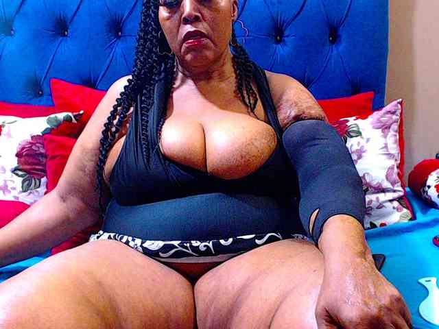 Ebonycandy10 webcam