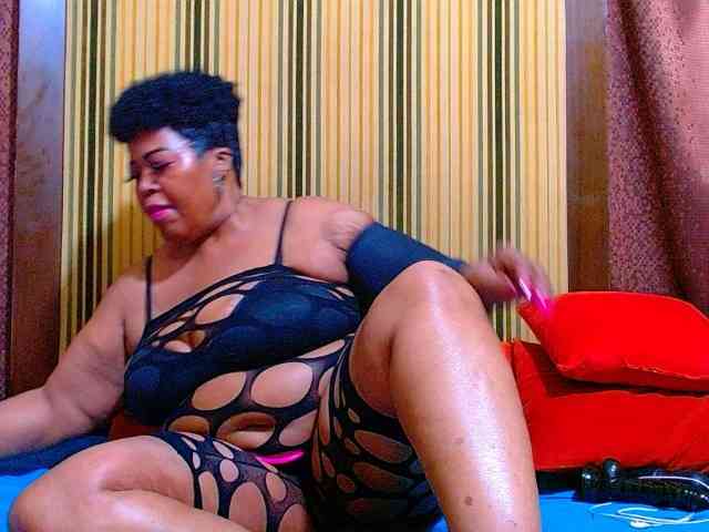 Ebonycandy10 webcam
