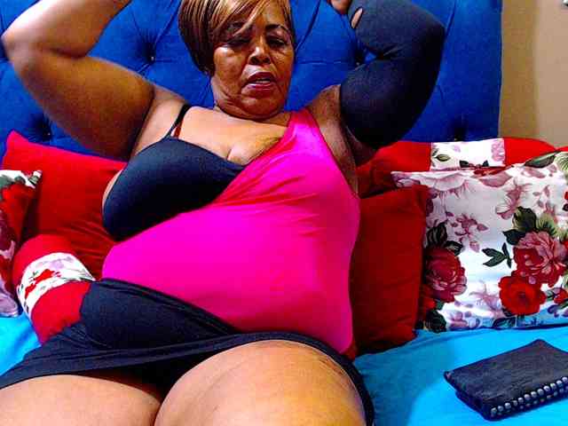 Ebonycandy10 webcam