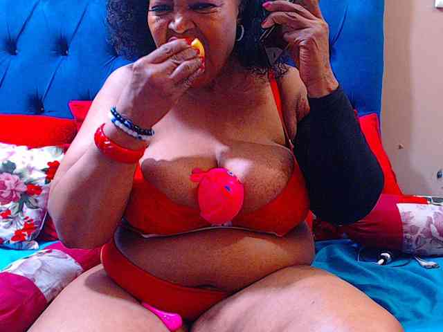 Ebonycandy10 webcam