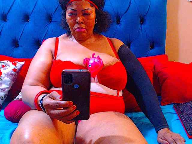 Ebonycandy10 webcam
