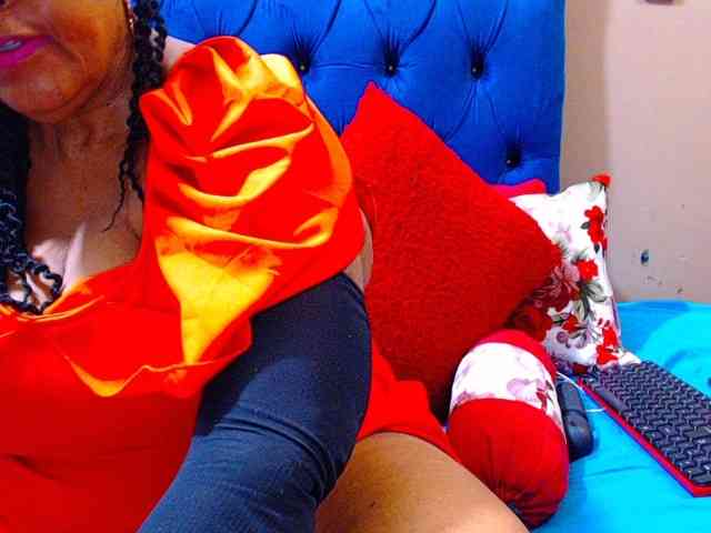 Ebonycandy10 webcam