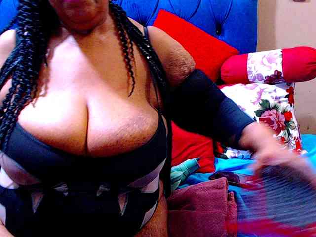 Ebonycandy10 webcam