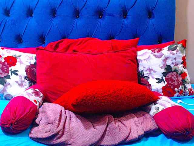 Ebonycandy10 webcam