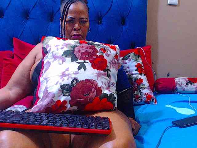Ebonycandy10