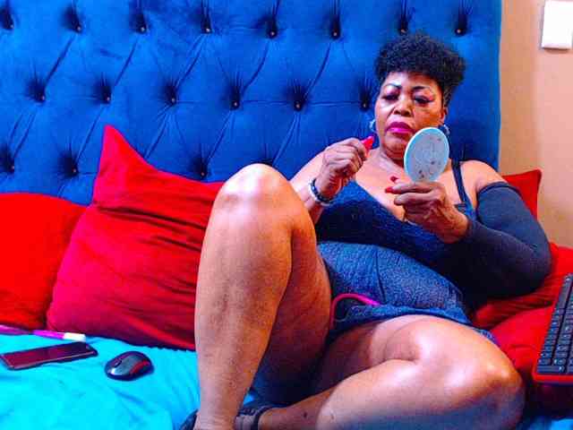 Ebonycandy10 webcam