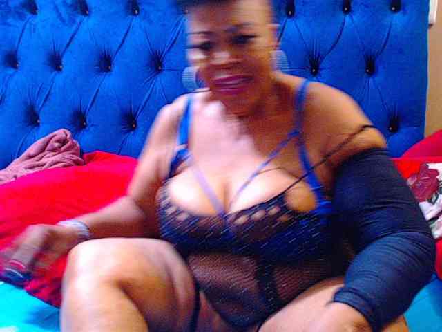 Ebonycandy10 Ebonycandy10