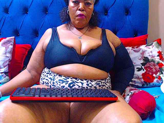 Ebonycandy10 webcam