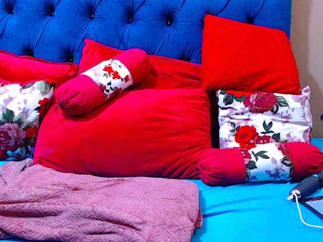 Ebonycandy10 webcam