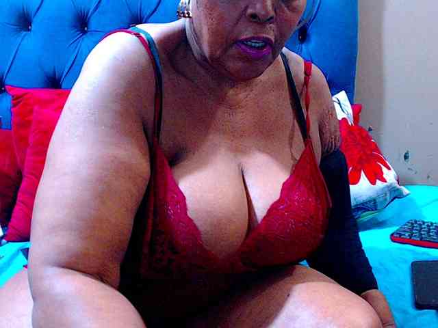 Ebonycandy10 webcam