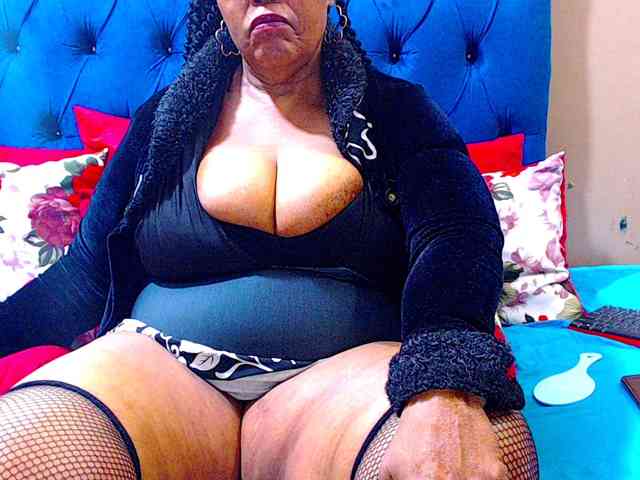 Ebonycandy10 webcam