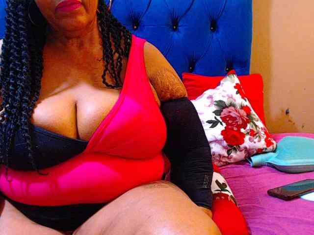 Ebonycandy10 webcam