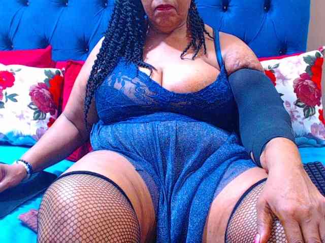 Ebonycandy10 webcam