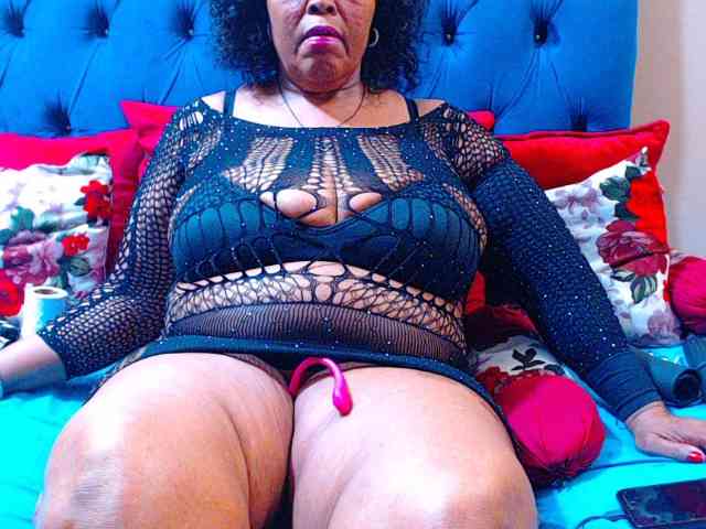 Ebonycandy10 webcam
