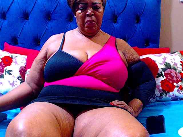 Ebonycandy10 webcam
