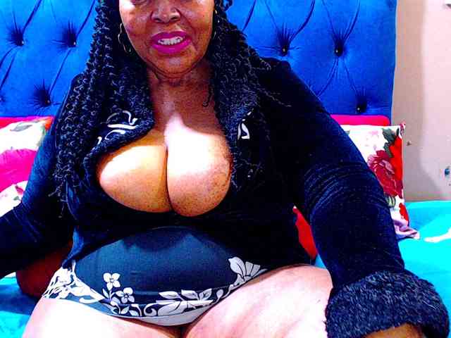 Модель: ebonycandy10