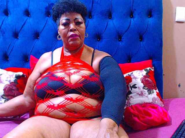 Ebonycandy10 webcam