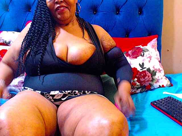 Ebonycandy10 webcam