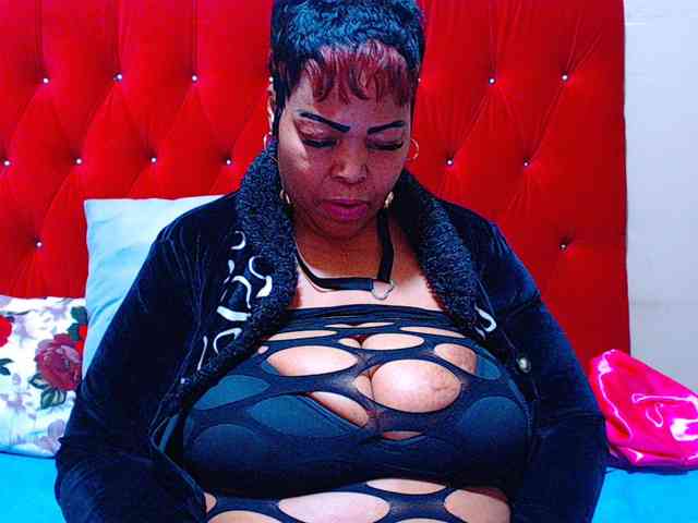 Ebonycandy10 Ebonycandy10