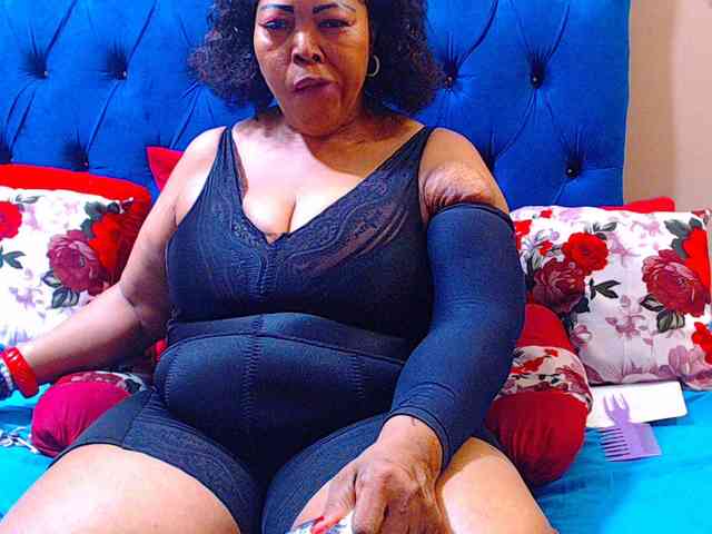 Ebonycandy10 webcam