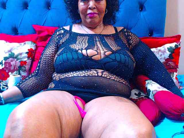Ebonycandy10 webcam