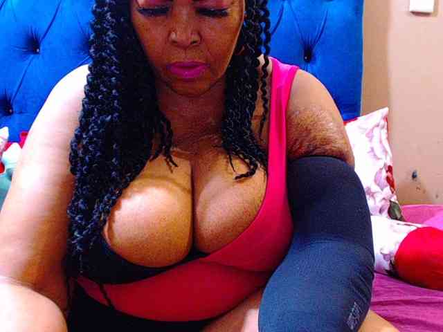 Ebonycandy10 webcam