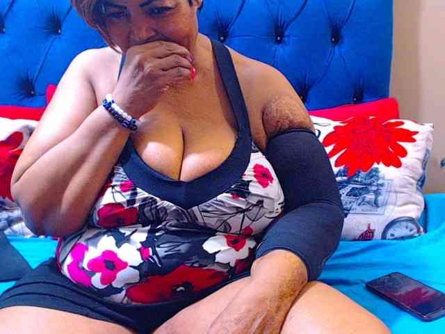 Ebonycandy10