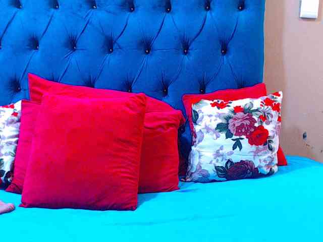 Ebonycandy10 Live Webcam on BongaCams