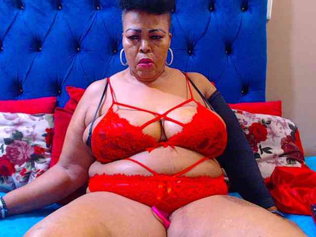 Ebonycandy10 webcam