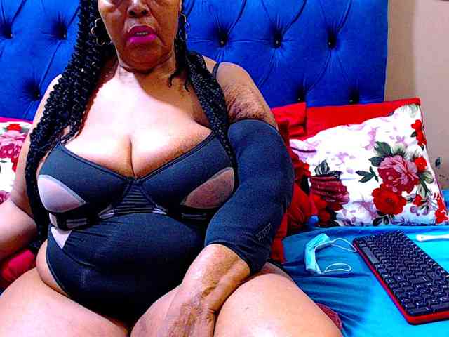 Ebonycandy10 webcam