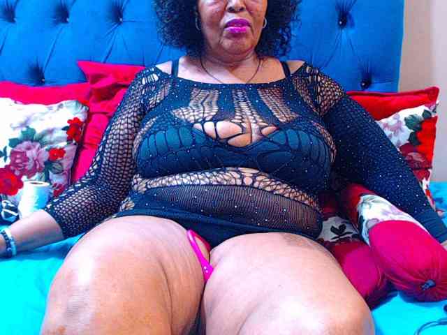 Ebonycandy10 webcam