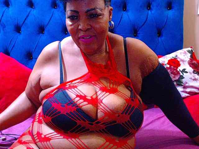 Ebonycandy10 webcam