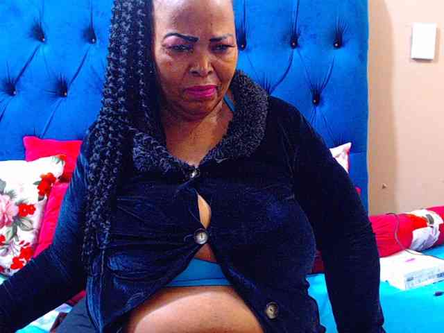 Ebonycandy10 webcam