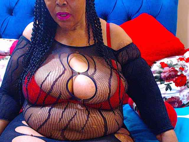 Ebonycandy10 webcam