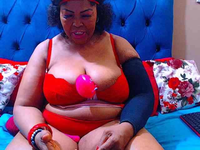 Ebonycandy10 webcam