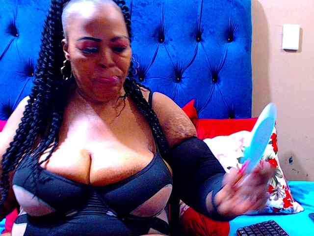 Ebonycandy10 webcam